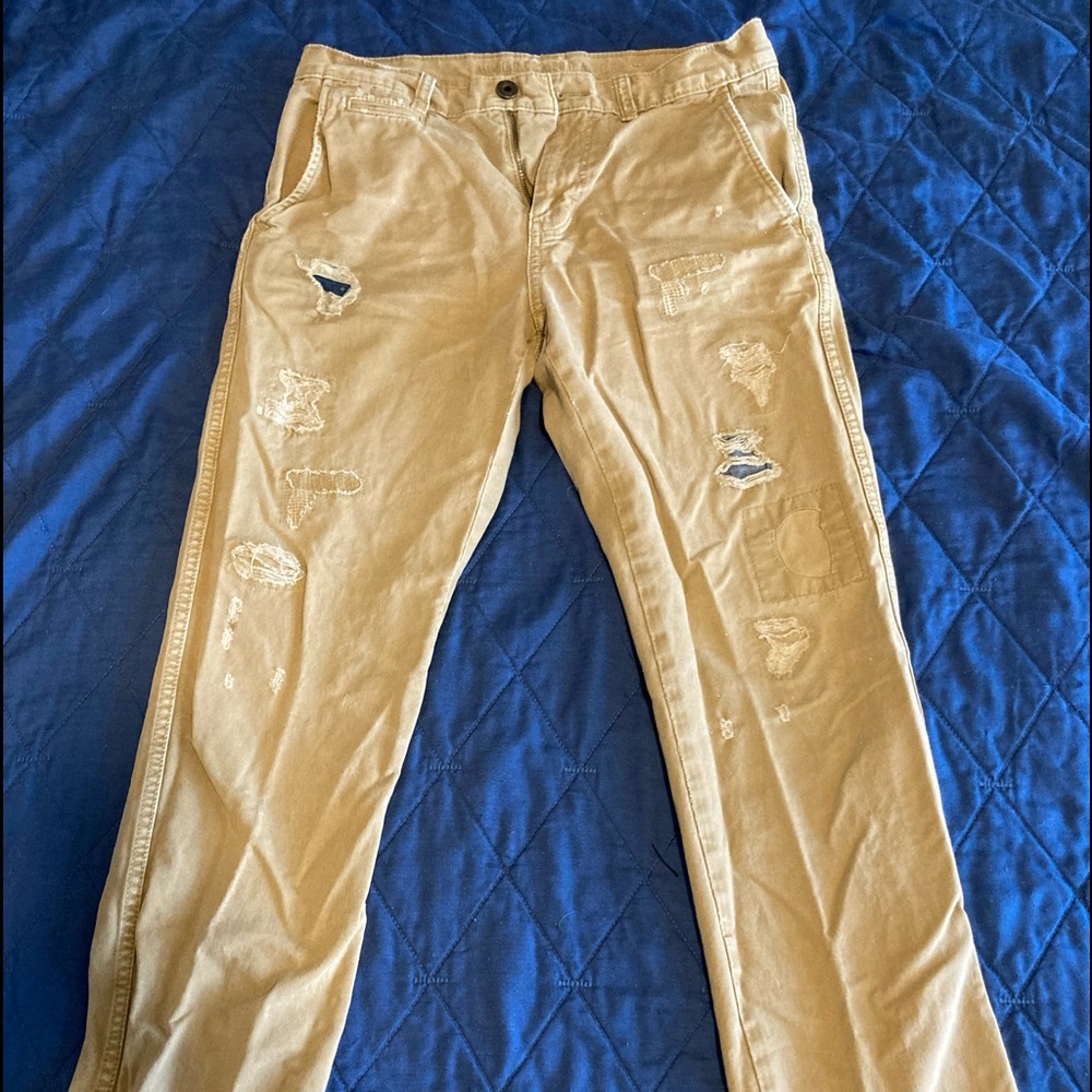 Men’s khaki